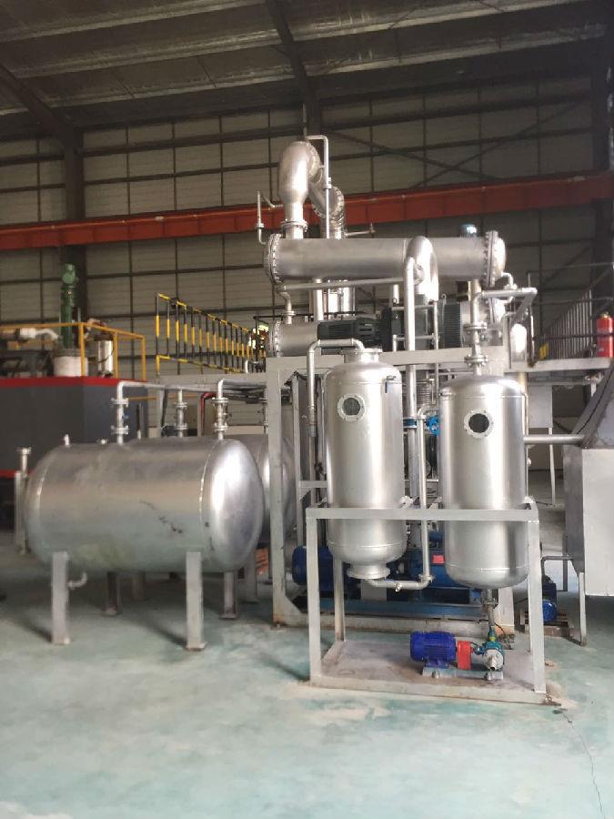 使用圖.jpg 杭州廢油過(guò)濾企業(yè)短程分子蒸餾設(shè)備現(xiàn)場(chǎng)使用圖