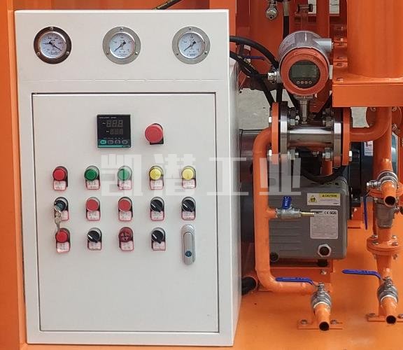 真空濾油機控制柜系統(tǒng).jpg 真空濾油機控制柜系統(tǒng).jpg